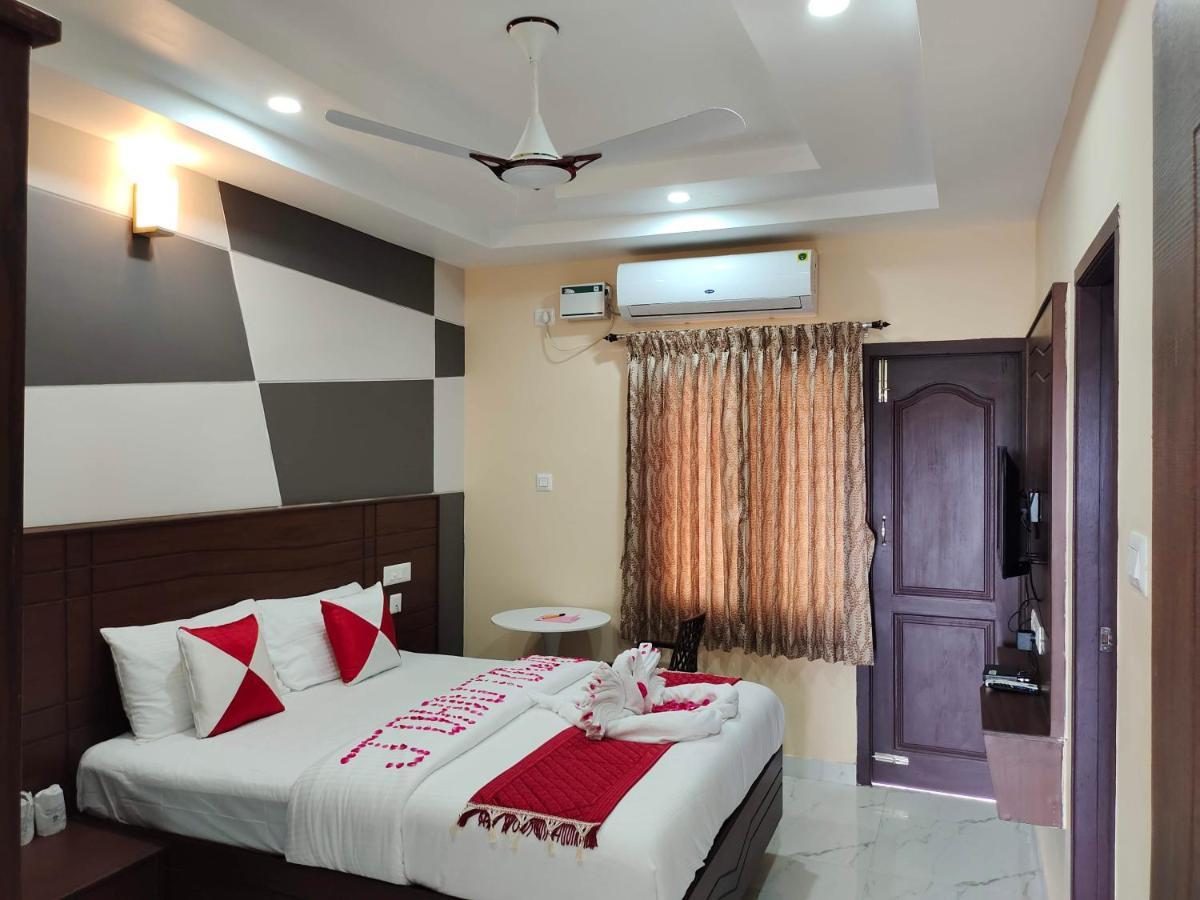 John Towers Hotel ติรุนเนเวลี ภายนอก รูปภาพ