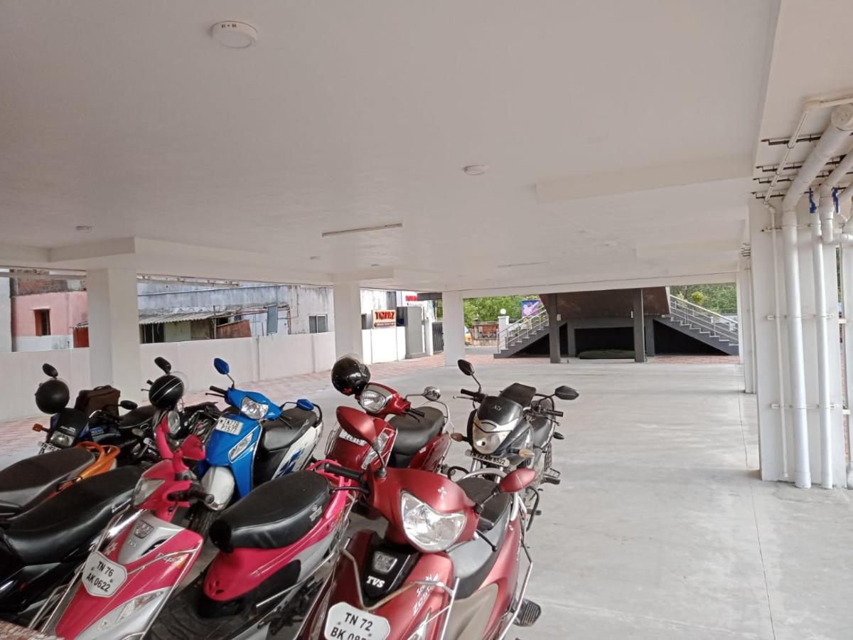 John Towers Hotel ติรุนเนเวลี ภายนอก รูปภาพ